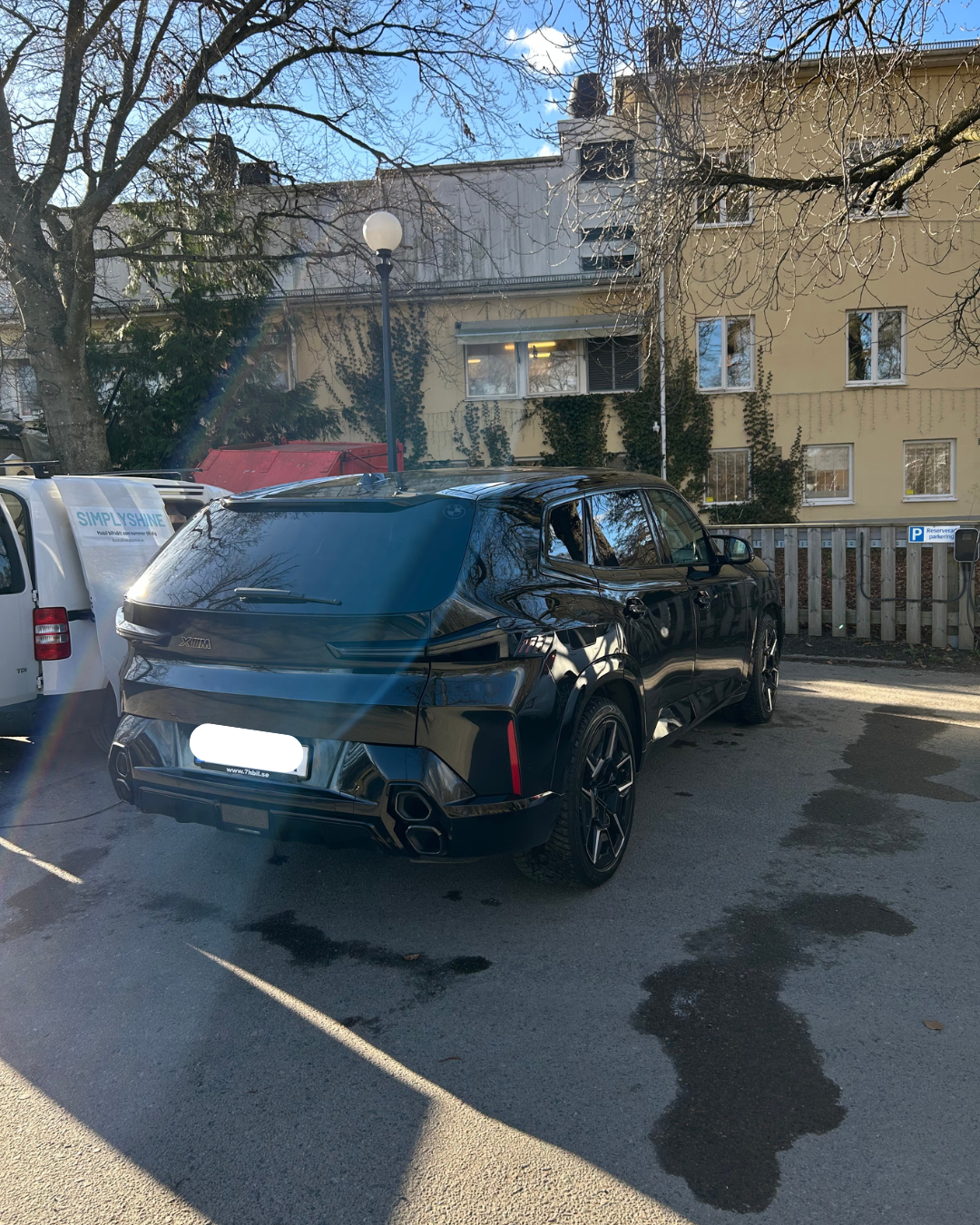 Ren bil efter tvätt – bakifrån